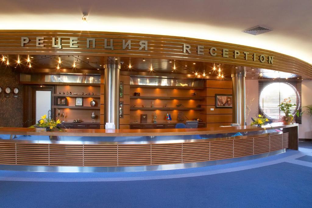 Park Hotel Green Europe Хасково Экстерьер фото